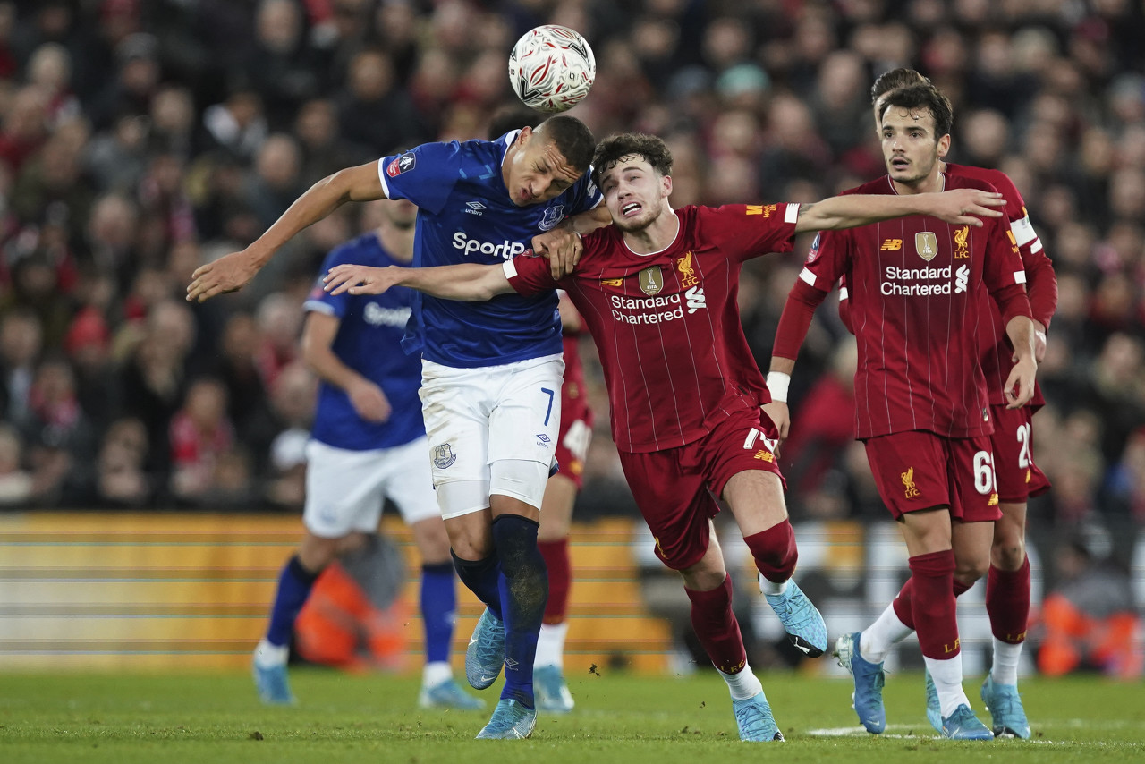 广东3外适配度太高！奎因萨姆纳轮番轰炸，萨林杰态度回暖顶内线