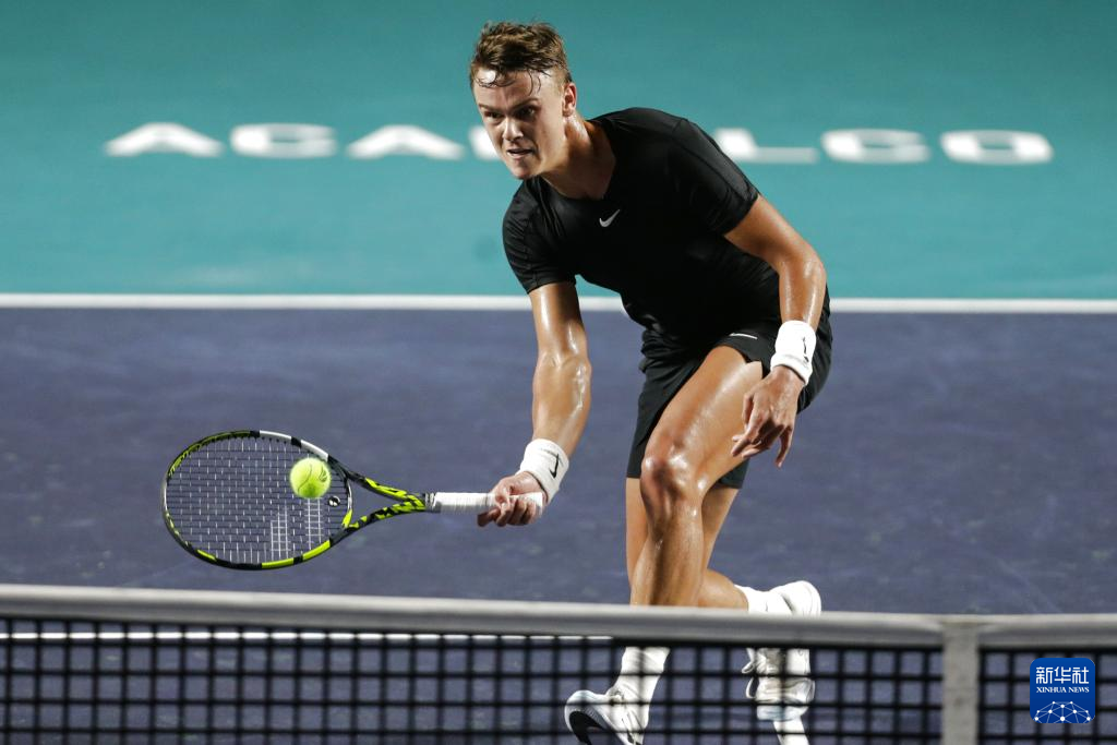 再换来一位 再换来一位